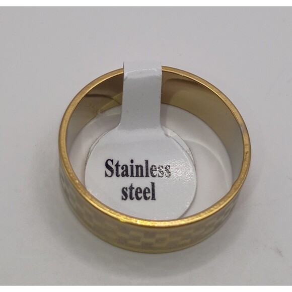 Unisex Gold Engraved Geometric Pattern Stainless Steel Ring Band U.S Size 10.5 - Picture 3 of 3